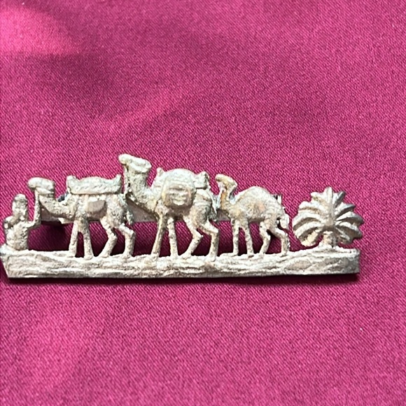 Vintage Silver Camel Caravan Brooch - Picture 10 of 16